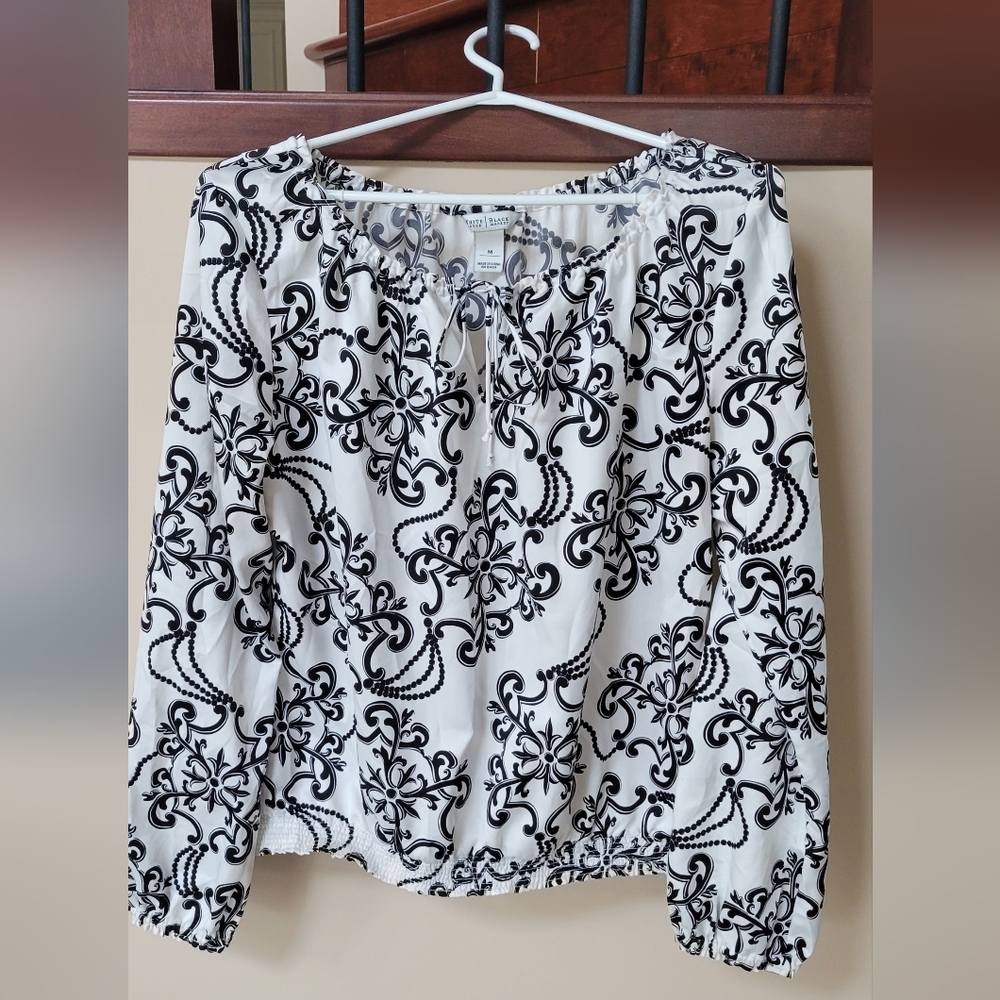 White House Black Market Black and White Blouse